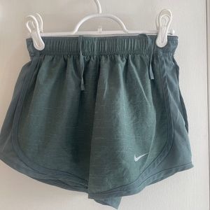 Running shorts